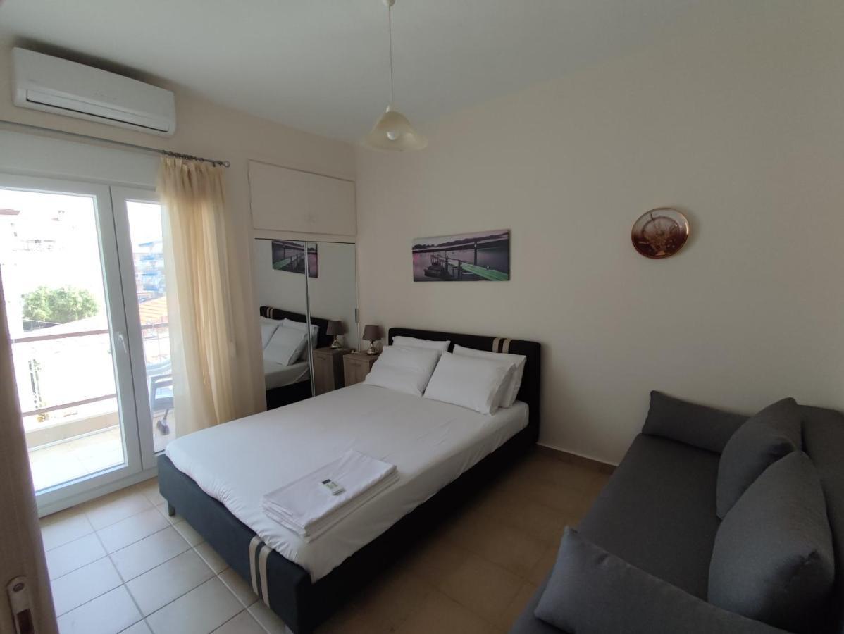 Eirini'S Place Nea Kallikrateia エクステリア 写真